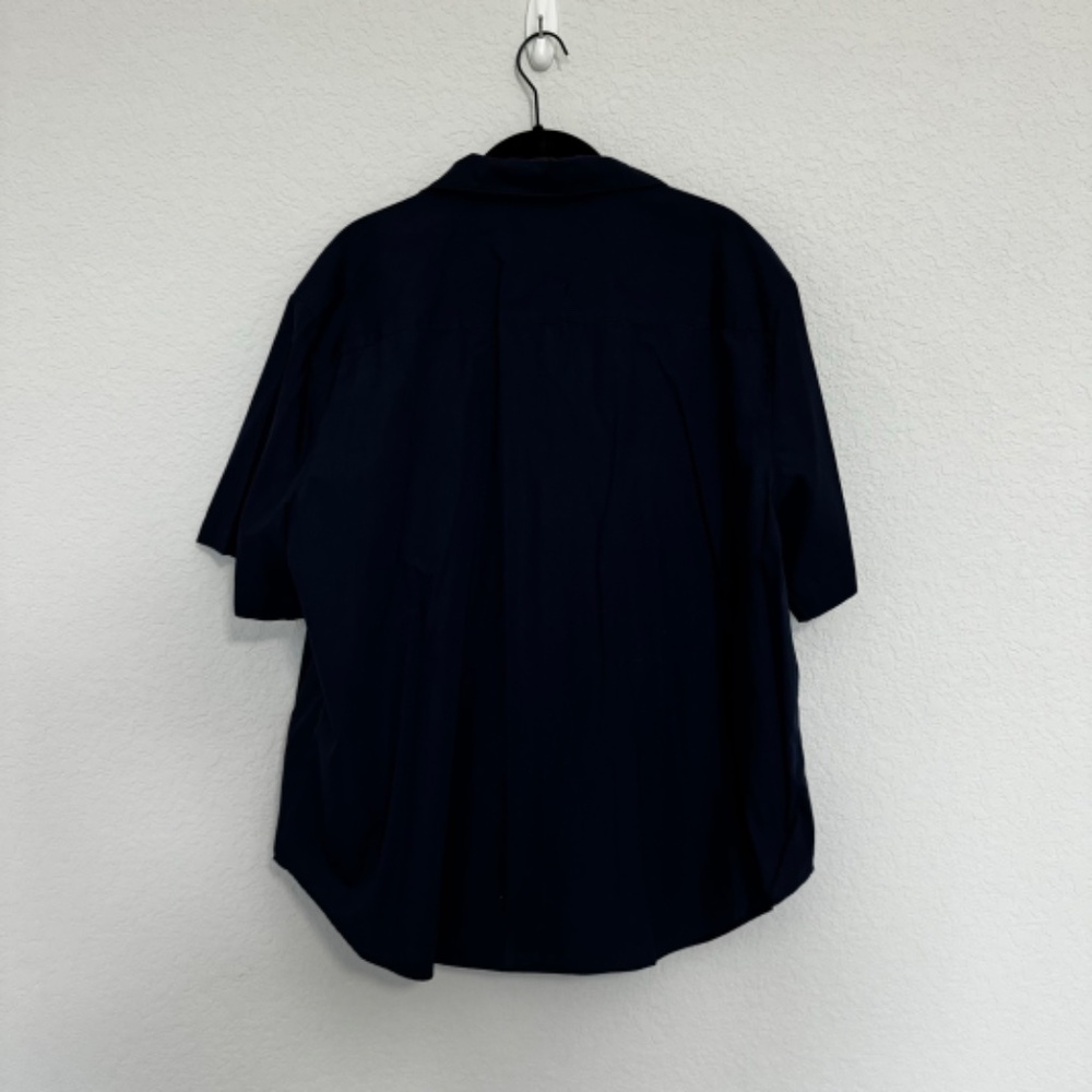 Cabin Creek Button Down Navy Blue Shirt with Collar and shirt pockets - Picture 2 of 14